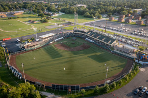 WINDY CITY THUNDERBOLTS BASEBALL