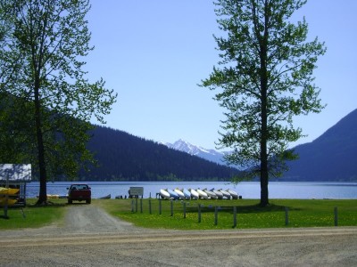 Bowron Lake Lodge & Resorts