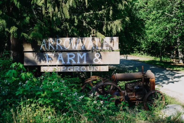 Arrowvale Riverside Campground and Cottages