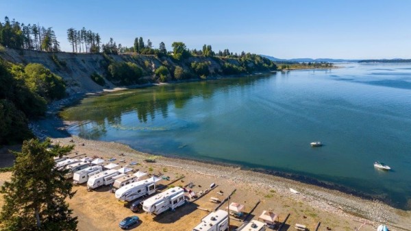 Beachcomber-RV-Park-RV-beach-sites