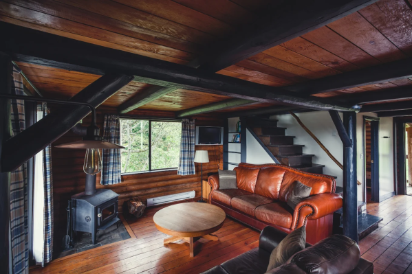Bodega Ridge Lodge & Cabin interior
