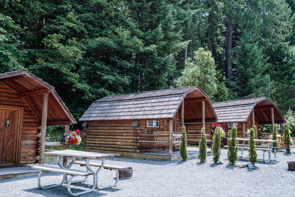 Rondalyn Camping Cabins