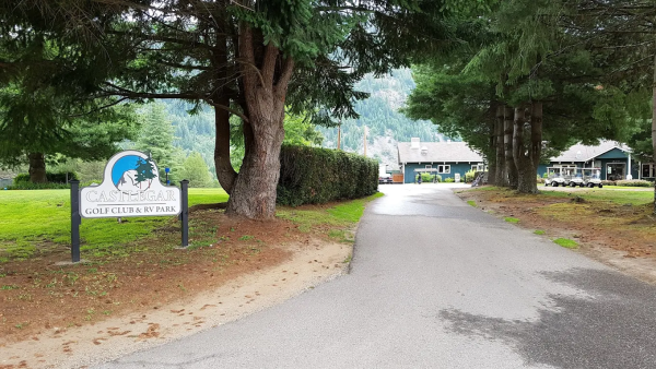 Castlegar Golf Club & RV Park Entrance