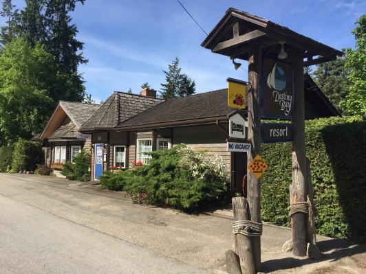 Destiny-Bay-Resort-sign