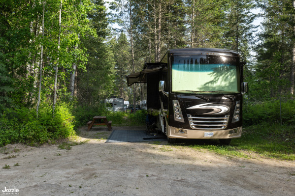 GOLDEN GOLF CLUB RV PARK MOTORHOME