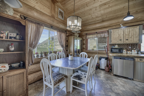 Nighthawk-RV-Kitchen