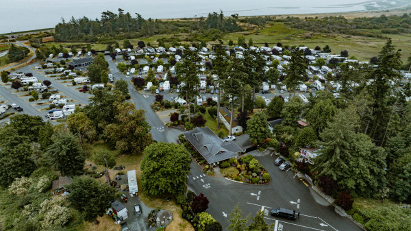 Oceanside | A Parkbridge Camping & RV Resort Drone Campground