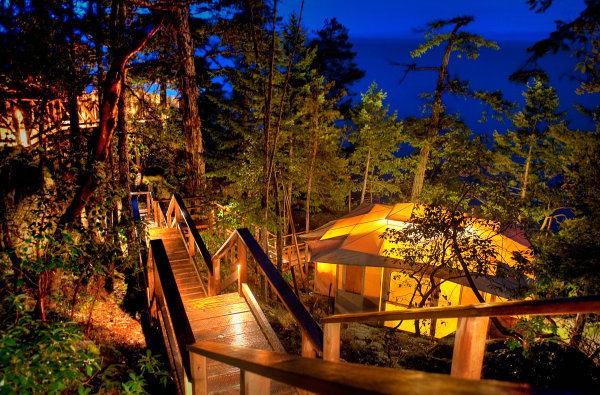 Rockwater-secret-cove-resort-sparkling