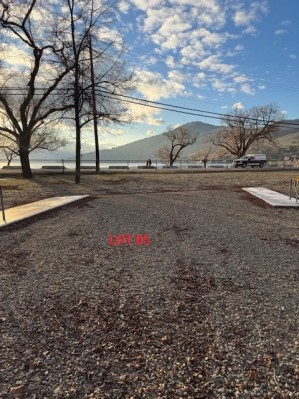 Sandy-beach-campground-2024-fall-rv-site-05