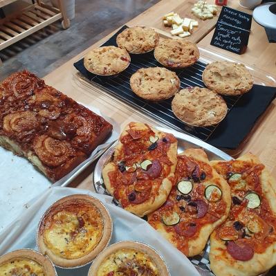 Telegraph-harbour-marina-cafe-goodies