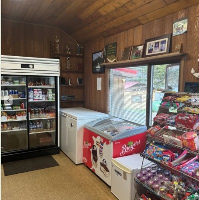 White Moose Resort general store