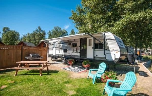 Cottonwood Cove Resort RV site