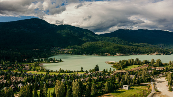 Riverside Drone Green Lake