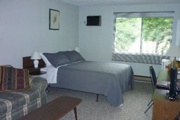 Greenview Motel & RV Park room two