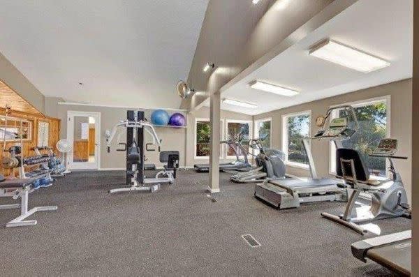 Holiday Park RV & Condo Resort Gym
