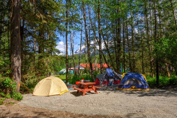 kasiks-wilderness-resort-grounds-16