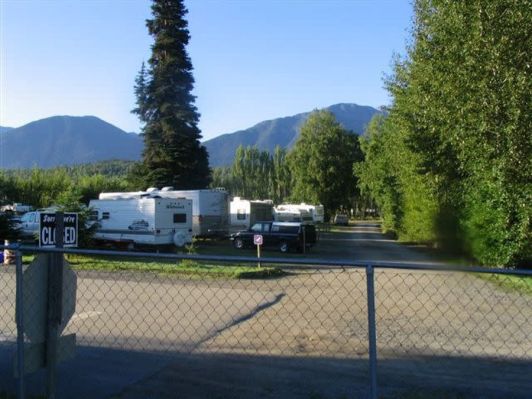 Kitwanga River RV Campground ev sites