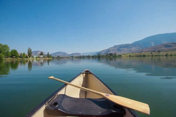 Lakeside Resort canoe on water