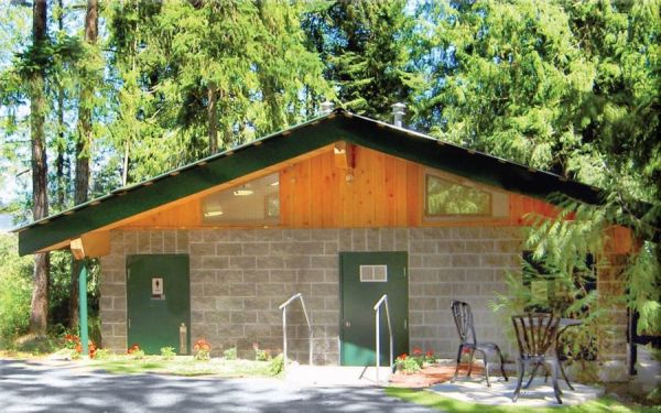 Living Forest Oceanside Campground washroom