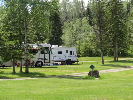 Moosehaven Resort pull thru sites