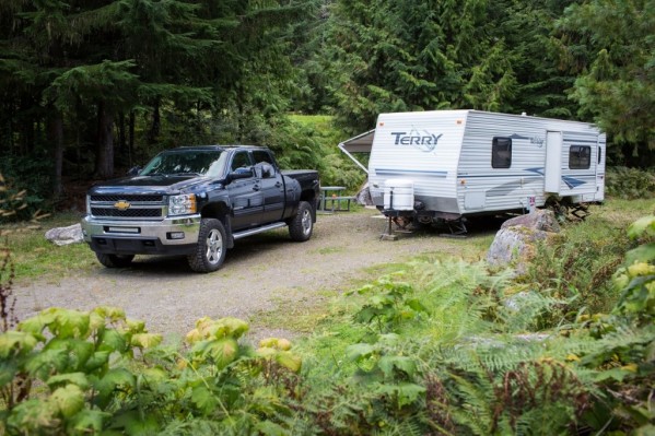 Nakusp Hot Springs, Chalets & Campground trailer