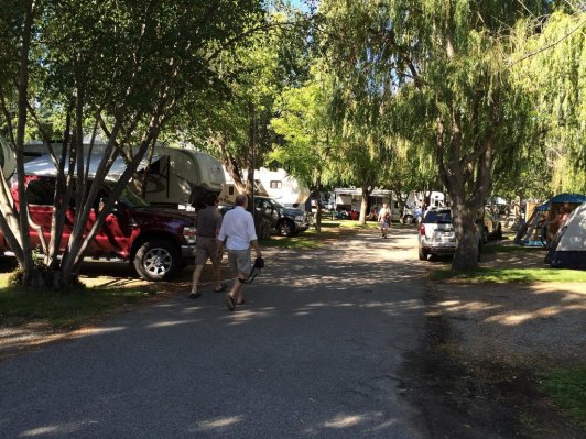 Oxbow RV Resort Shade Site