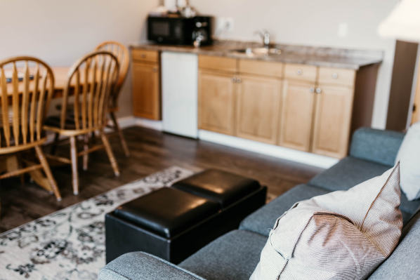 pages-resort-marina-living-room