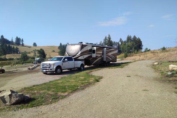 Summit RV Resort Truck & Trailer