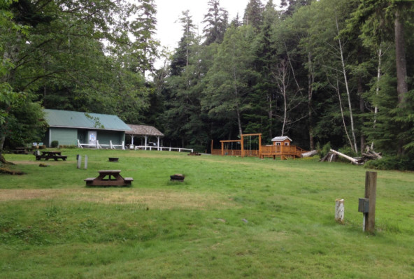 Telegraph Cove Resort Forest Campground