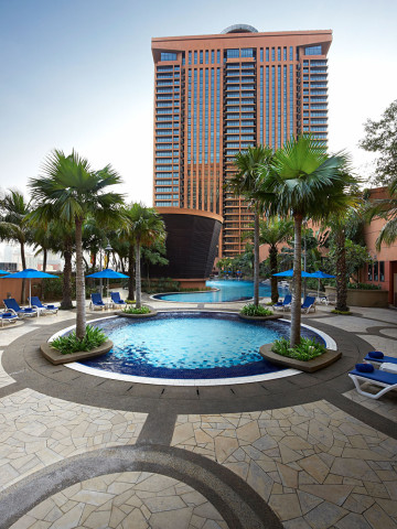 Capacity of 50 - 100 paxs. 
The Gazebo Poolside is located at Level 15