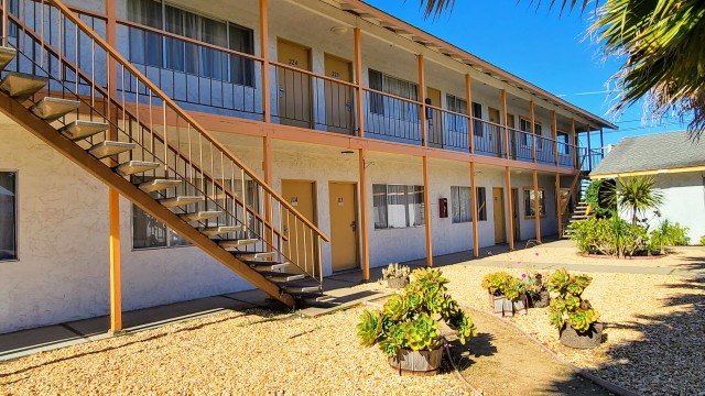 MOTELS IN MONTEREY county