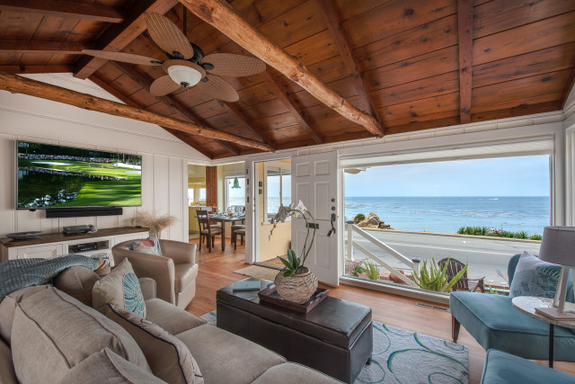 Pacific Grove Hotels