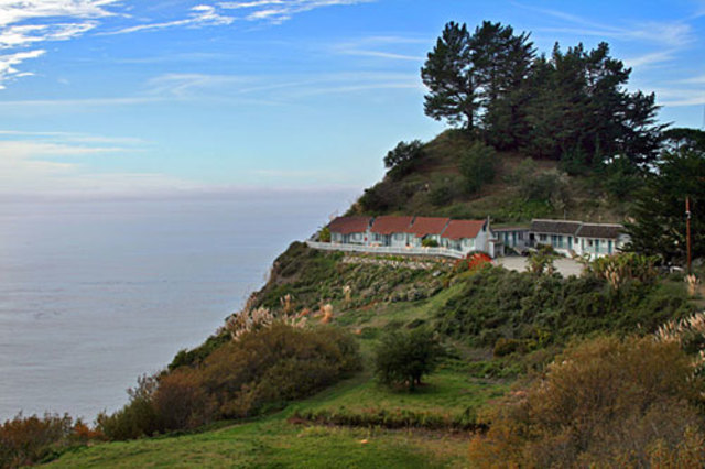 Big Sur Hotels