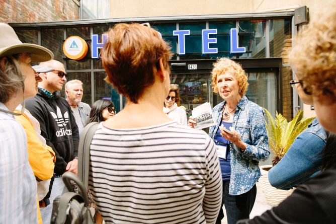 Santa Monica Downtown Walking Tour