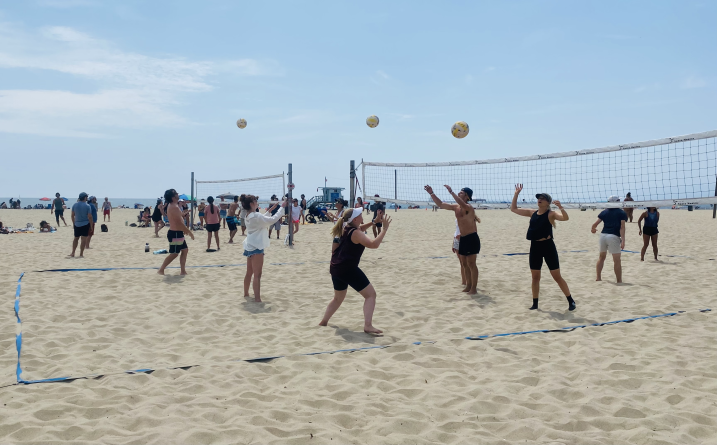 Beach Volleyball Class