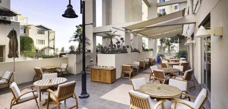 Cezzane Patio