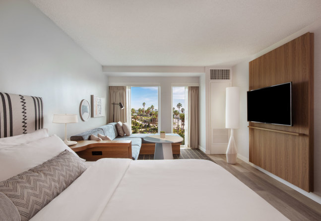 The Pierside Hotel Santa Monica