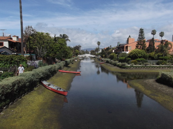 Deluxe Santa Monica Sightseeing Tour - Venice Canals