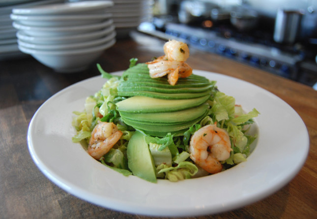 Rosti_shrimp and avocado salad lunch
