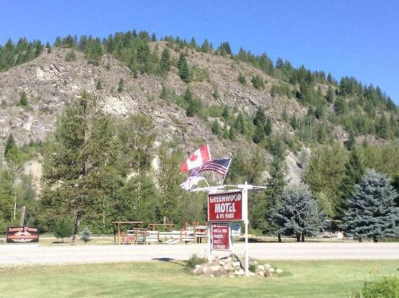 Greenview Motel & RV Park sign