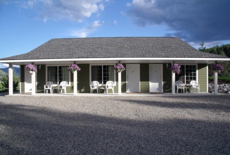 Kettle Valley Villas & RVs new villas