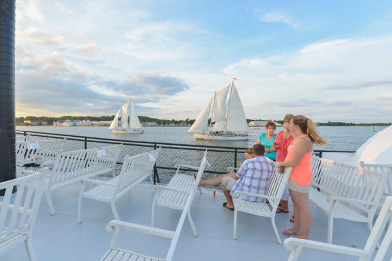 Visit Annapolis Cruises on the Bay by Watermark
