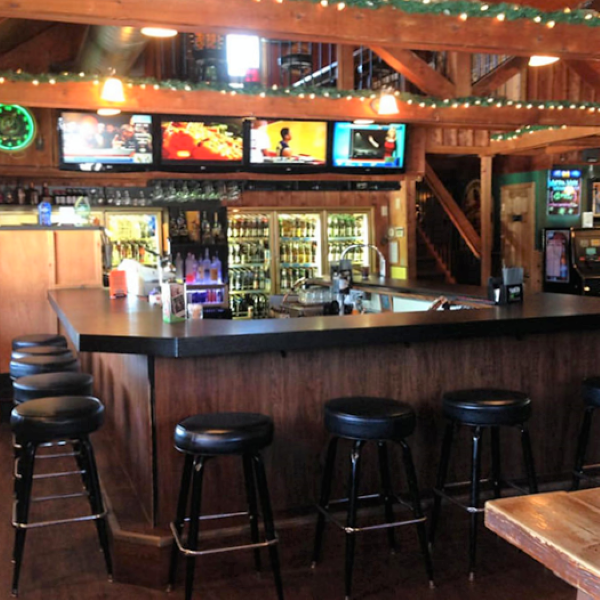 Bars, Pubs, and Taverns in Beloit, WI: Eat, Drink, and ...