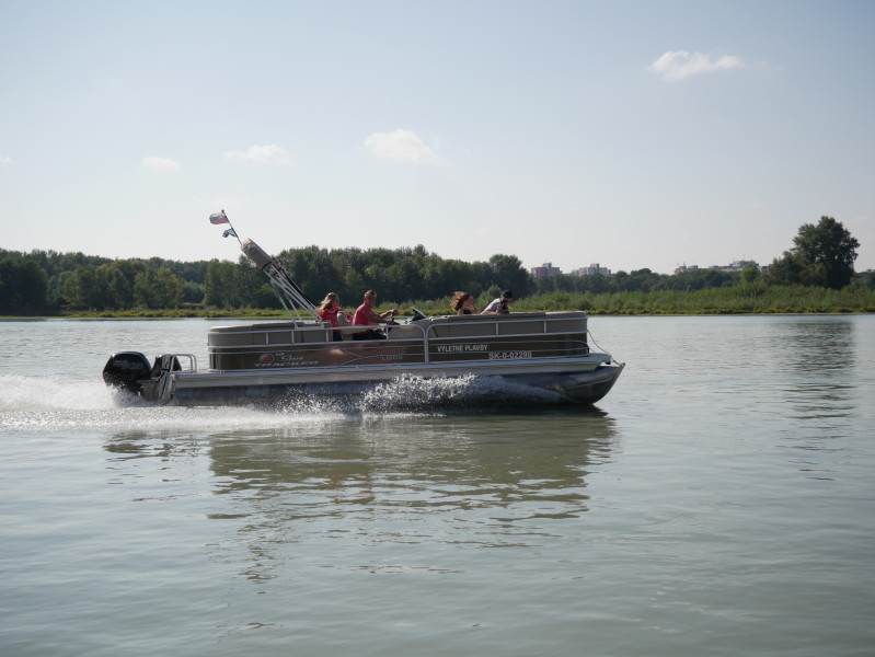 Hot Chilli Boats