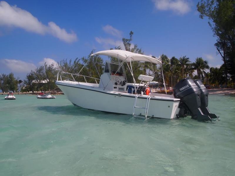 303_43278727_luv_i_boat_pic.jpg