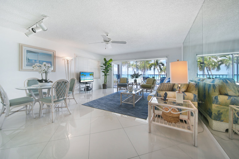 Aqua Bay Club