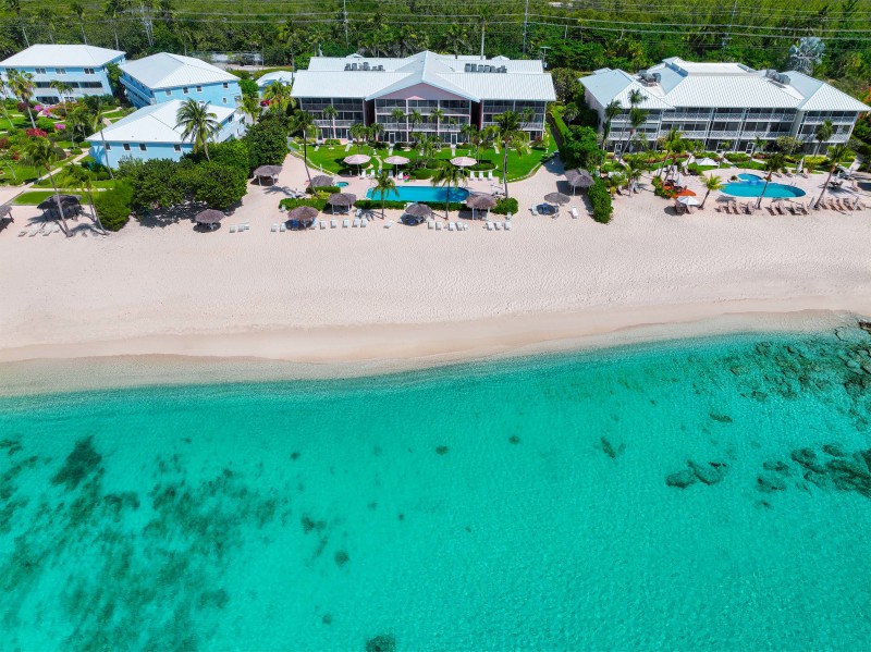 Aqua Bay Club