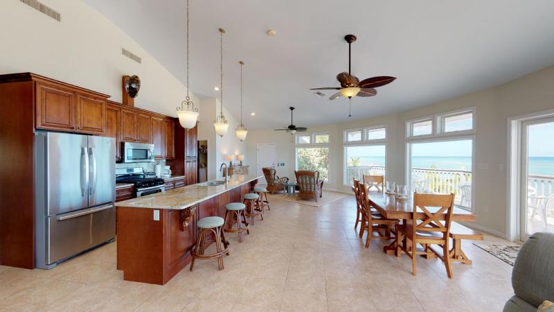 General Living and kitchen area
