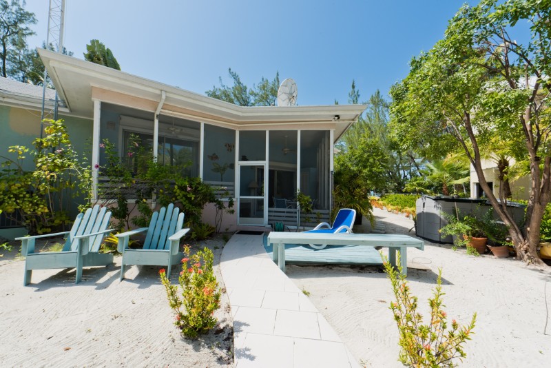 View of the screened porch from the exterior