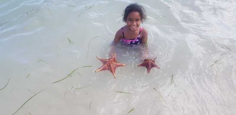 Starfish Point with "Cayman Friendly Tours"